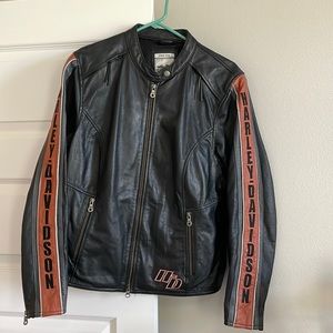 Harley Davidson Leather Coat. 1W